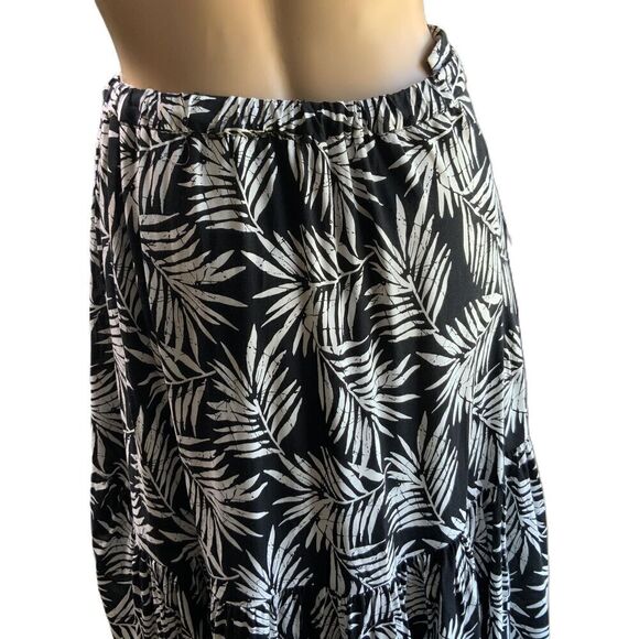 Cynthia Rowley Black White Tropical Palm Print Wrap Patterned Skirt Size Medium - Picture 6 of 13